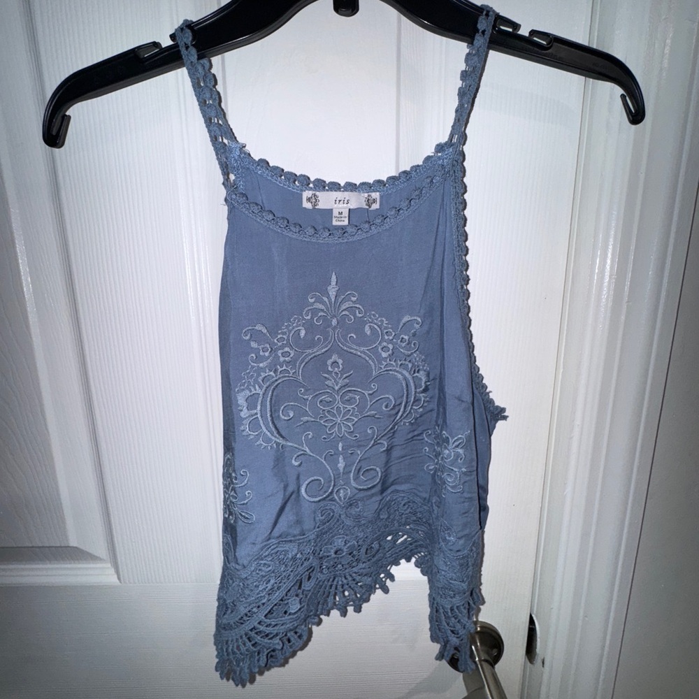 Elegant Blue Embroidered Crop Top